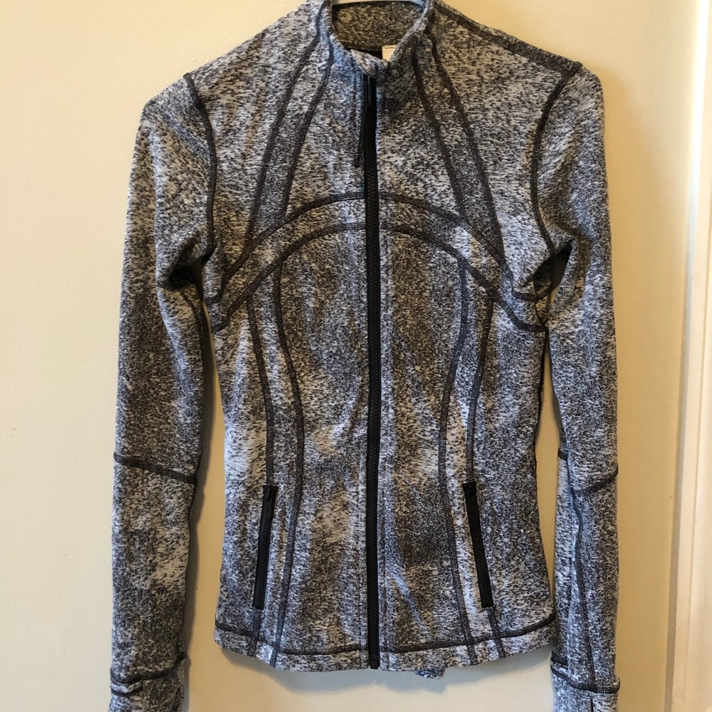 Lulu lemon Define jacket in grey and black